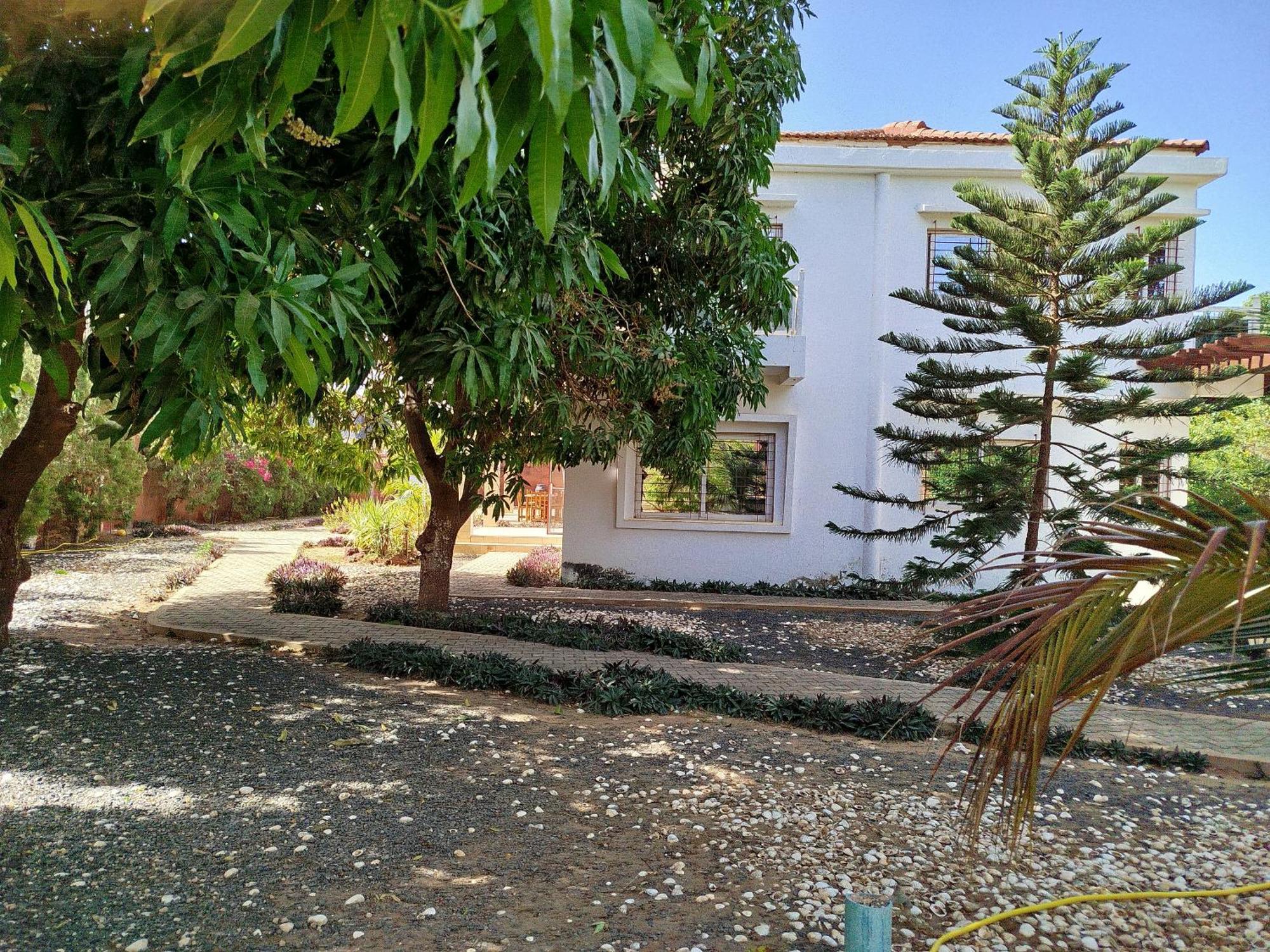 Al Jannah Bis Hotell Somone Exteriör bild